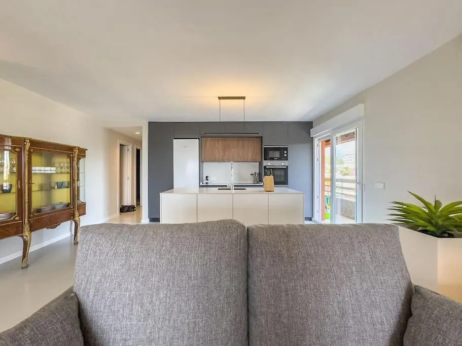 Apartment Parque Marbella 16C Magnificent 4 Bedroom Apartm Spain